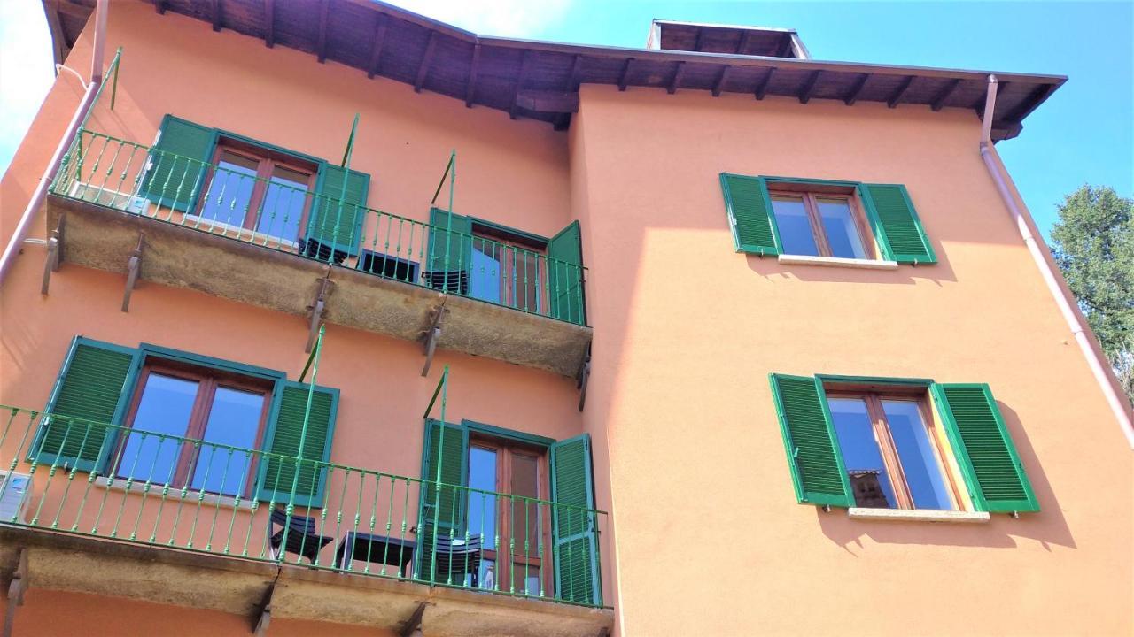 Trarego Haus Apartment Bagian luar foto