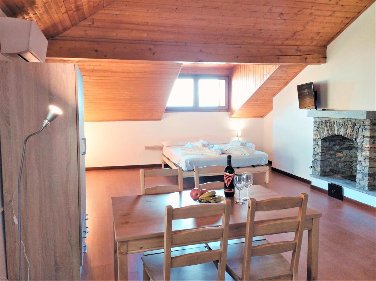 Trarego Haus Apartment Bagian luar foto